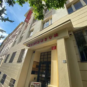 Marianeum Отель