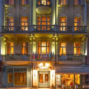 boutique-spa-hotel-aqua-marina.karlovyvary-hotels.com/