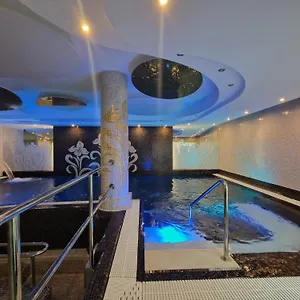 spa-hotel-iris.karlovyvary-hotels.com/